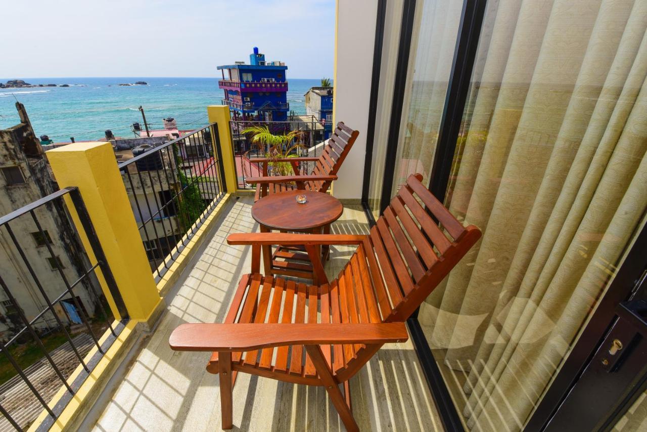 Chaaya Inn Hotel Хиккадува Экстерьер фото