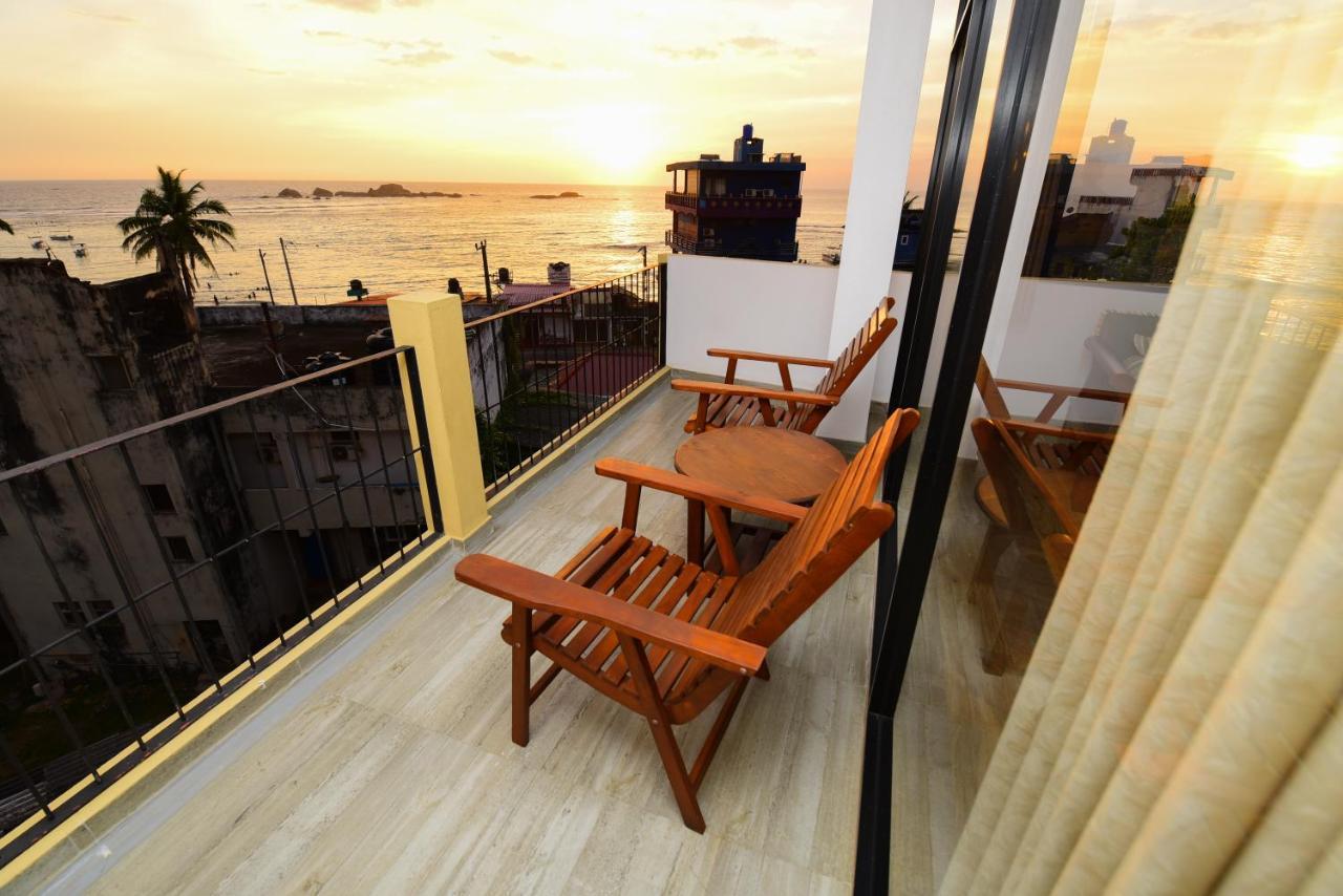Chaaya Inn Hotel Хиккадува Экстерьер фото